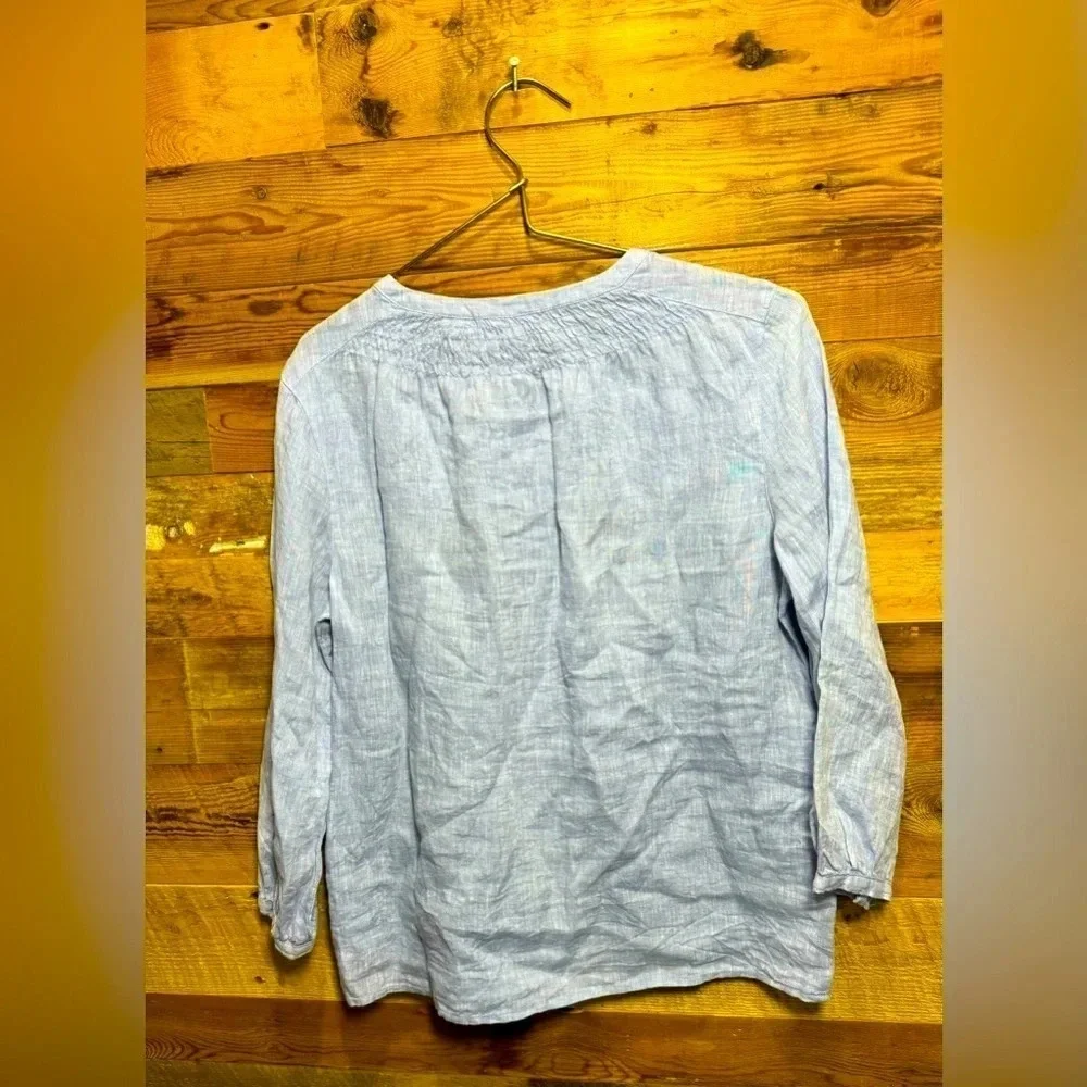 Nicole Miller 💯 Linen pop over blouse Peasant Bohemian light blue airy office S - Picture 4 of 4